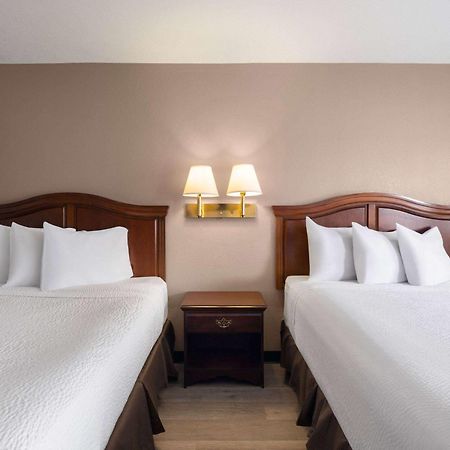 Travelodge By Wyndham Tucson Az Cortaro Экстерьер фото
