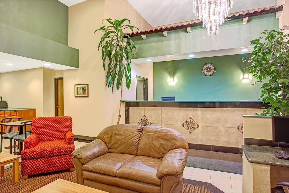 Travelodge By Wyndham Tucson Az Cortaro Экстерьер фото